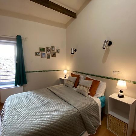 Maison De Village Atypique Saint-Genies-de-Fontedit Eksteriør bilde