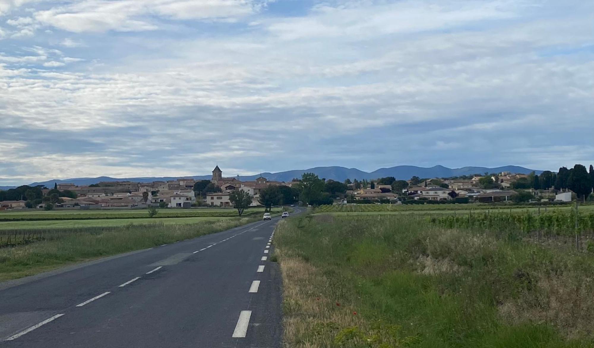 Maison De Village Atypique Saint-Genies-de-Fontedit Eksteriør bilde